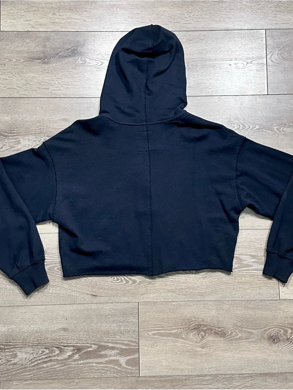 Aerie V-Neck Cropped Pullover Hoodie